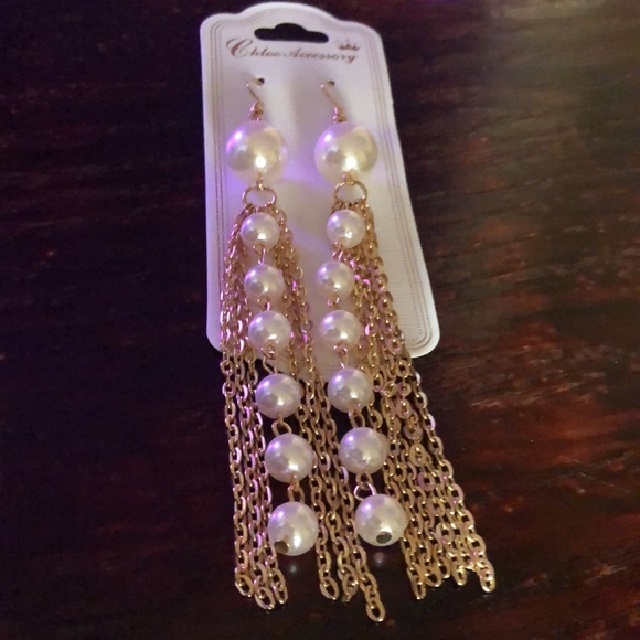 Earrings - Picture 5 of 5